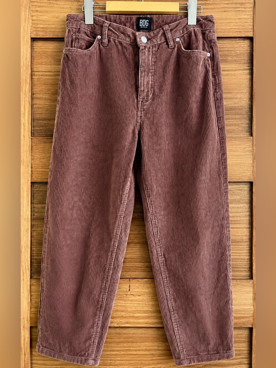 Urban Outfitters Pants - BDG Corduroy pants in brown